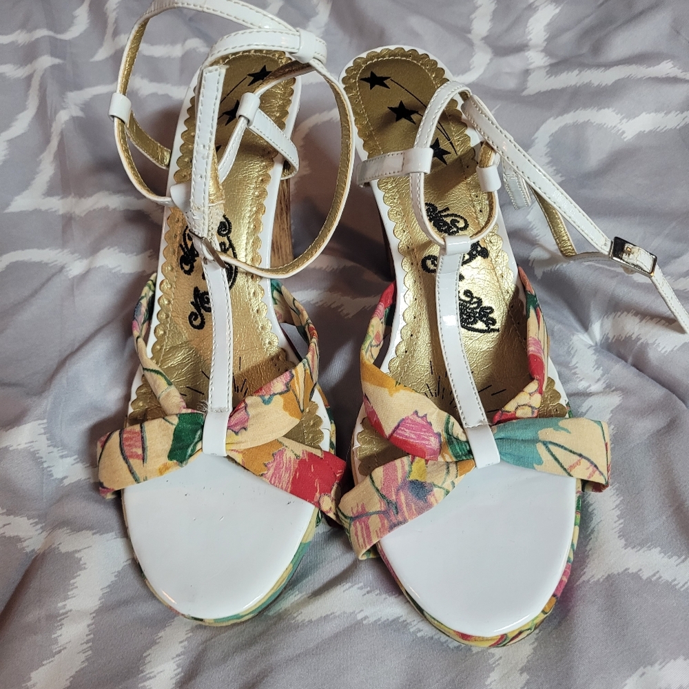 Women's White and Multicolor Naughty Monkey Sandals
